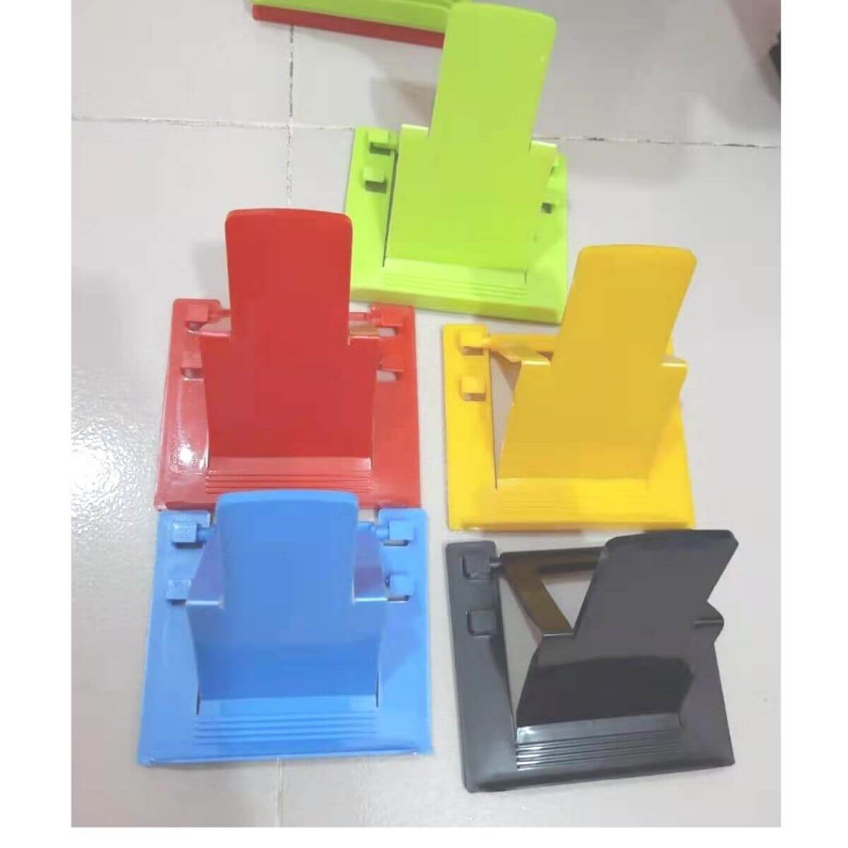 China Good Quality Mobile Stand (plastic chiar)